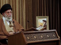 فیلم کامل بیانات رهبر انقلاب در محفل انس با قرآن کریم -ویدیو