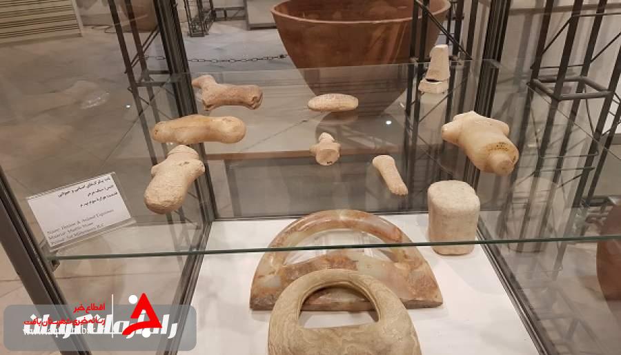 موزه باستان‌ شناسی جیرفت محلی برای نمایش تاریخ و فرهنگ غنی شهر جیرفت است