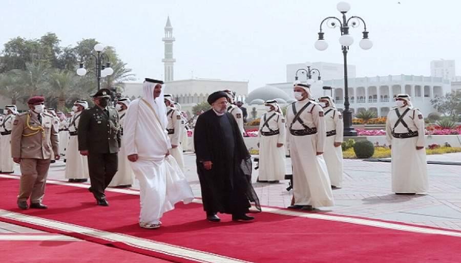 تقویت مناسبات ایران با کشورهای همسایه با سفر آیت الله رئیسی به قطر/این سفر می تواند گشایش اقتصادی را به دنبال داشته باشد