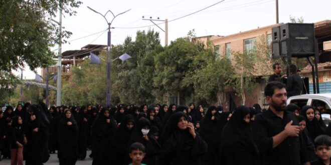 مراسم پیاده روی جاماندگان اربعین در زنگی آباد کرمان