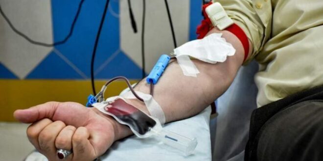 کاهش ذخایر خون در استان/ لزوم مشارکت گرم اهداکنندگان خون در روزهای سرد