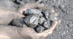 سرنوشت معدن کرومیت منوجان و کارگرانش در انتظار آخرین مزایده