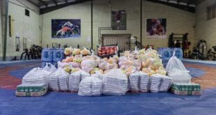 توزیع ۱۷۵ بسته کمک مومنانه به مناسبت شب یلدا