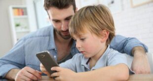 ایجاد حس اعتماد از روش‌های نظارت بر فرزندان در استفاده از تلفن همراه