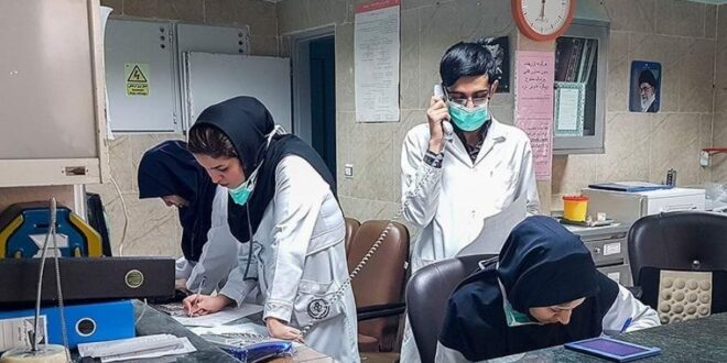 مسئولان کرمانی از راه حل مشکل کمبود پرستار می‌گویند