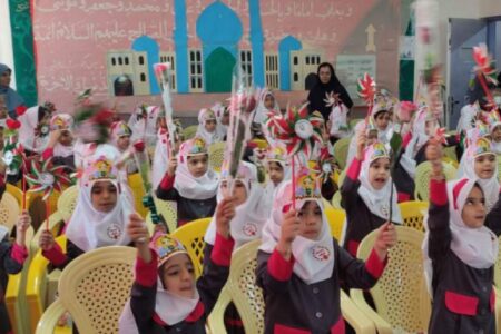 مراسم جشن شکوفه‌ها در کهنوج برگزار شد