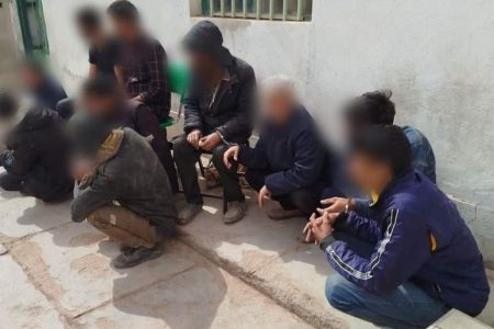 طرح جمع‌آوری معتادان متهاجر در راور آغاز شد