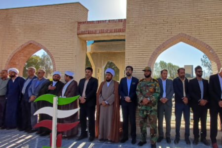 گلزار شهدای کهنوج گلباران شد