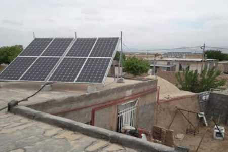 احداث ۲۵۰۰ نیروگاه خورشیدی برای اشتغال مددجویان