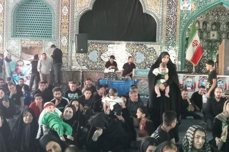 همایش شیرخواران در زرند