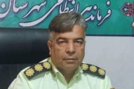 توقیف کامیون حامل گندم قاچاق در ریگان