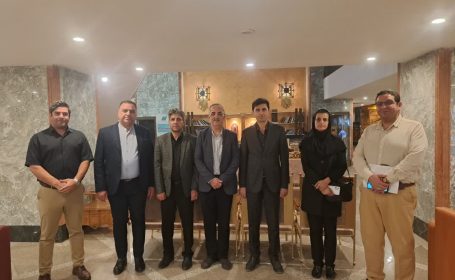حضور کرمان در رقابت انتخاب بهترین شهر گردشگری