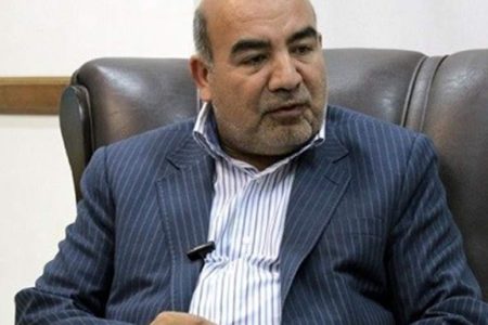ملت ایران وارثان مکتب عاشورای حسینی هستند