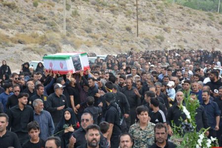 تشییع شهید سالاری میراثی از افتخار بود