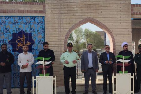 گلزار شهدا کهنوج غبار‌روبی و عطرافشانی شد