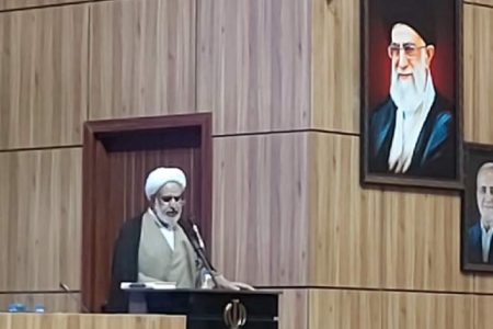 ۱۲ دستگاه برتر اقامه نماز در کرمان معرفی شدند