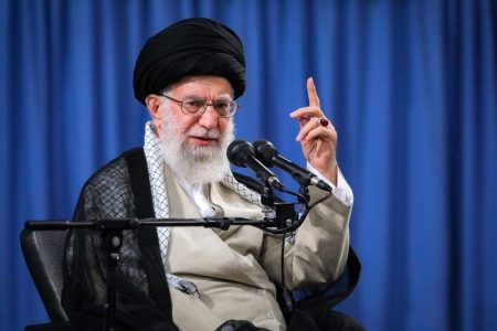 سپر اتحاد مردم، مسئولان و نیروهای مسلح خدشه‌دار نشود