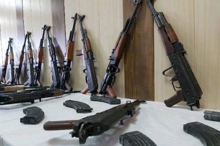 جمع‌آوری ۹۳ قبضه سلاح غیرمجاز در ریگان