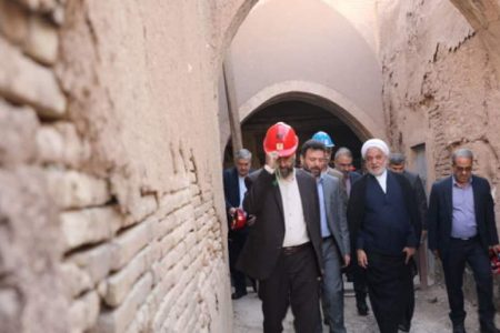 رفع موانع سرمایه‌گذاری در پروژه «صاروج پارس» کرمان