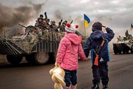 دفاع، حق مسلم انسانها در برابر ظلم است دفاع، حق مسلم انسانها در برابر ظلم است