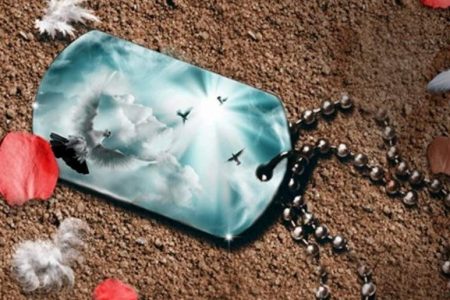 گوش به فرمان امام امت باشید