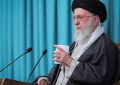 دشمن می‌خواهد به ما دیکته کند