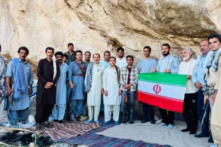 برگزاری همایش کوهپیمایی در قلعه‌گنج