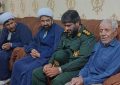 دیدار مسئولان با خانواده‌های شهدا شهرستان کهنوج