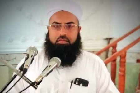 تلاش واهی دشمن برای اختلال در ایران اسلامی تلاش واهی دشمن برای اختلال در ایران اسلامی