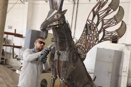 نخستین رویداد ساخت آثار هنری با ضایعات مسی