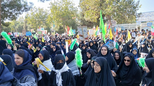 حضور پرشور کوهبنانی‌ها در راهپیمایی ۱۳ آبان