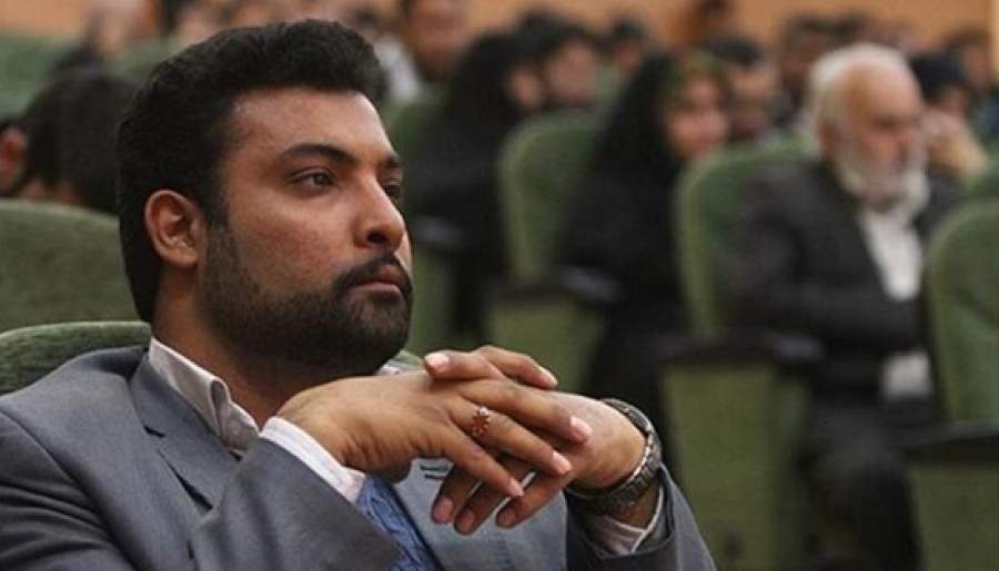 ادبیات آئینی و دینی مناسبتی نیست