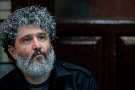 مرحوم کاسبی نگاهش صریح بود