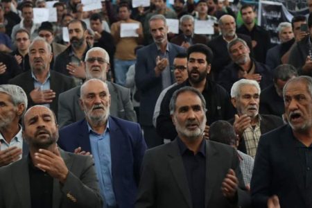 پیکر مطهر شهید گمنام در شهربابک تشییع شد