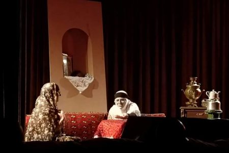 تئاتر زابراه در شهربابک روی صحنه رفت