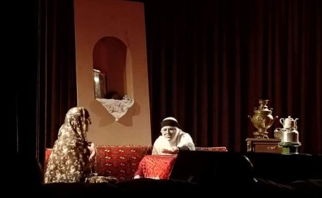 تئاتر زابراه در شهربابک روی صحنه رفت