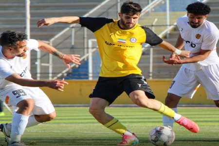 مس و پارس جم در تقابل قرار میگیرند مس و پارس جم در تقابل قرار میگیرند