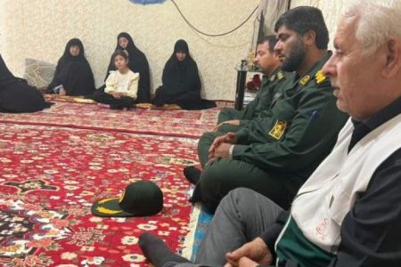 دیدار با خانواده شهدا شهرستان کهنوج