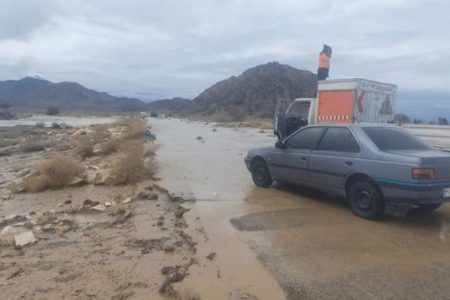 انسداد جاده ارزوئیه حاجی‌آباد و ارزوئیه سیرجان