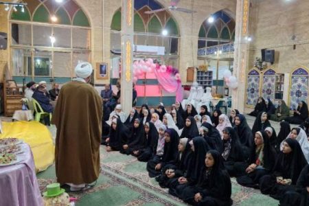 اعتکافی از جنس دخترانه در بردسیر