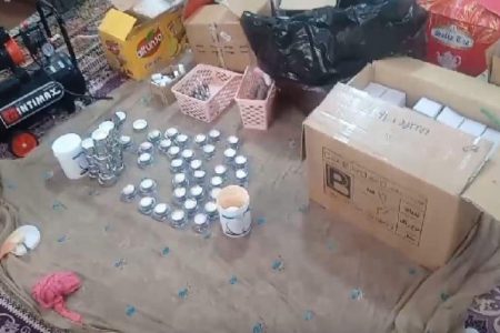 کشف کارگاه تهیه و توزیع مواد آرایشی تقلبی