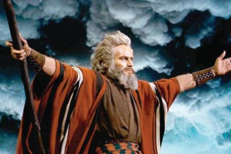 ماجرای آغاز رسالت موسی(ع) ماجرای آغاز رسالت موسی(ع)