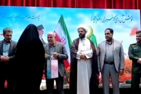 تجلیل از حافظان قرآن در زرند