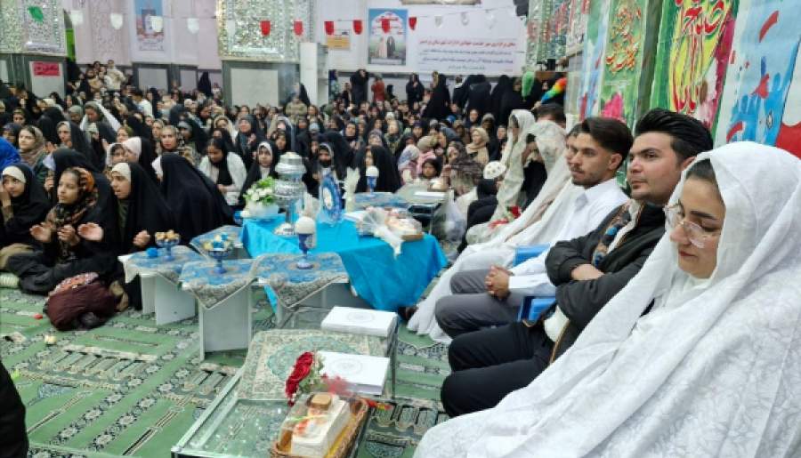 بردسیر غرق در جشن ولادت موعود دل‌ها