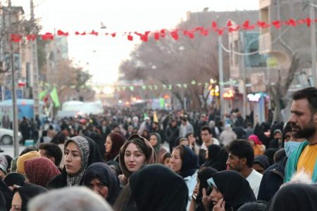 خیابان خامنه‌ای شهربابک میزبان جشن نیمه شعبان