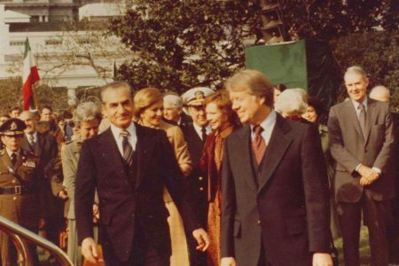 پهلوی؛ استبداد، وابستگی و خیانت به ملت ایران